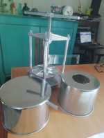 Small Professional Galvanized Vegetable / Fruit Press 5 - 2 Litre  Torchietto Made in Italy for Pressing Fruits and Vegetables