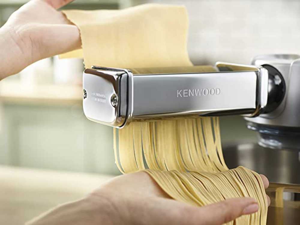 Tagliapasta spaghetti Kenwood KAX984ME in Offerta